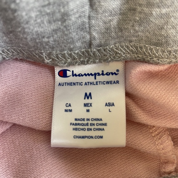 Champion shorts - Picture 3 of 3